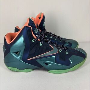 Nike LeBron XI 11 Jade Metallic Basketball Shoes Mens Sneakers Size 10